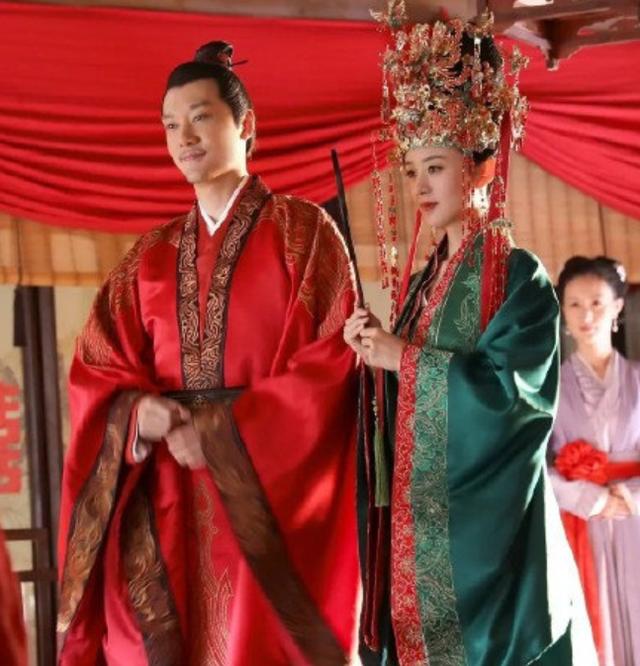 赵丽颖|华晨宇张碧晨引出赵丽颖离婚,还牵扯吴亦凡?赵丽颖首次强势辟谣