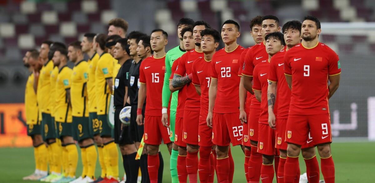 行星秘闻|李铁终于想通了！对阵日本将拿下国足新核心，10号球衣是否会易主