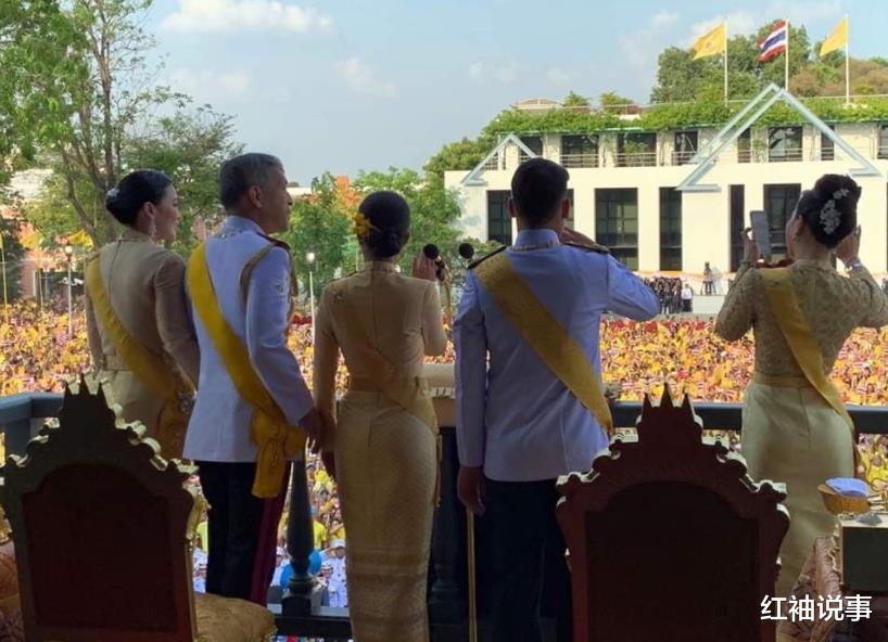 诗妮娜|提帮功王子亮出态度，跟36岁诗妮娜更亲近，母子联手解救西拉米