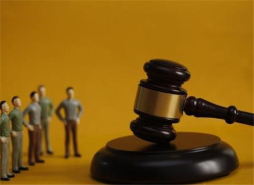 重庆 重庆垫江县一男子，将花季少女囚禁地下室7年，最后怎么发现的？