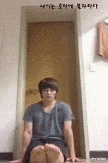  “穷到去合租，没想到居然匹配到了两个女生“