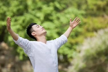 甲状腺|多家医院联合提醒:煮粥常放“1物”,小心甲状腺“烂如蜂窝”,趁早扔掉