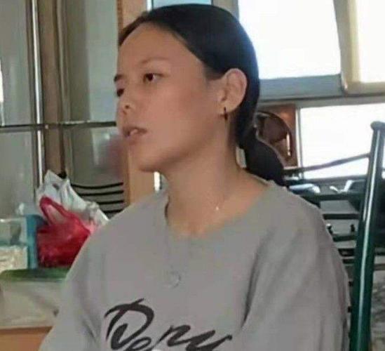 杜新枝|曝杜新枝突然入院,堂嫂出面主持大局,熊磊看望云昊求和解被拒