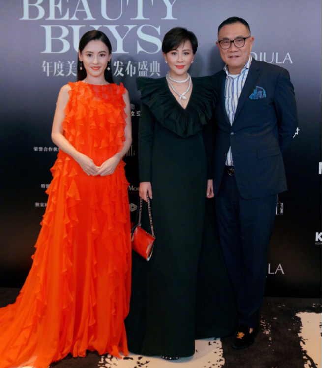 刘嘉玲|55岁刘嘉玲同框41岁张柏芝,差距一目了然,网友:都整成什么样了