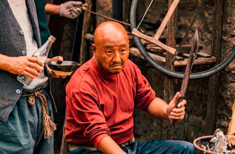 左其铂|《云南虫谷》上映时间悬了！另一部盗墓剧却悄然来袭，何泓姗主演