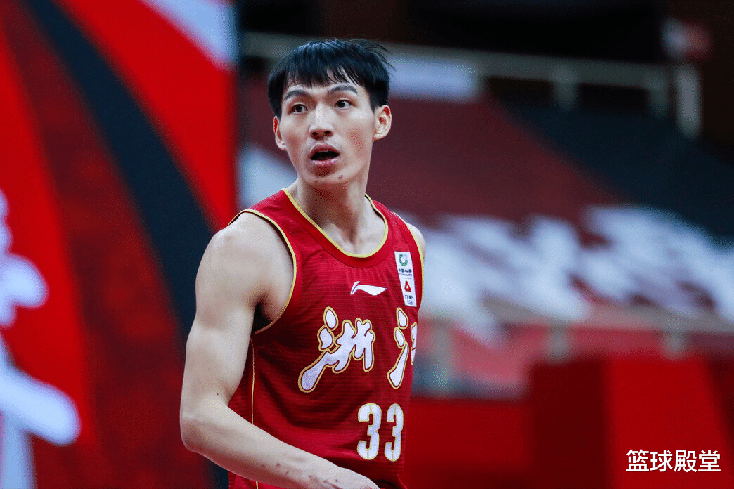 余嘉豪|浙江勝河南！余嘉豪遭批，三后衛(wèi)太穩(wěn)，時振愷仍崩，全隊拼勁太強