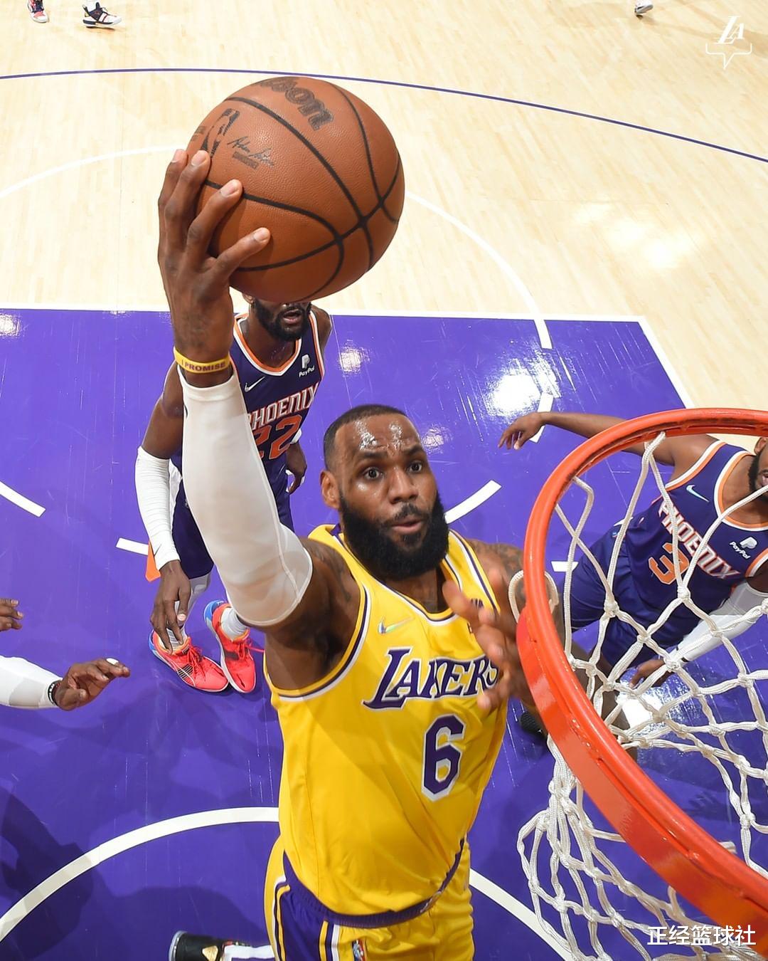 勒布朗·詹姆斯|詹姆斯曬個人10項年終大戰(zhàn)紀(jì)錄：兩項第1+4項第2，明日沖科比神跡！