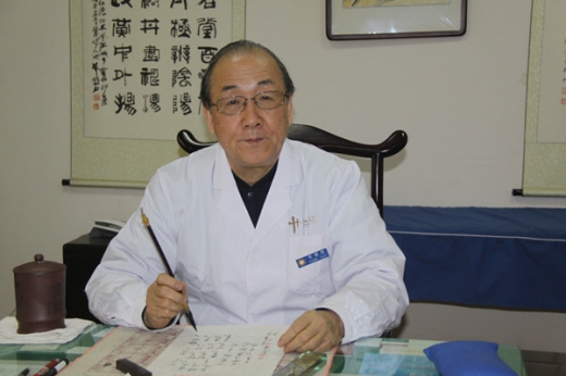 灰指甲|灰指甲反复发作别大意!老中医教你一招断根,百万患者开始试用!