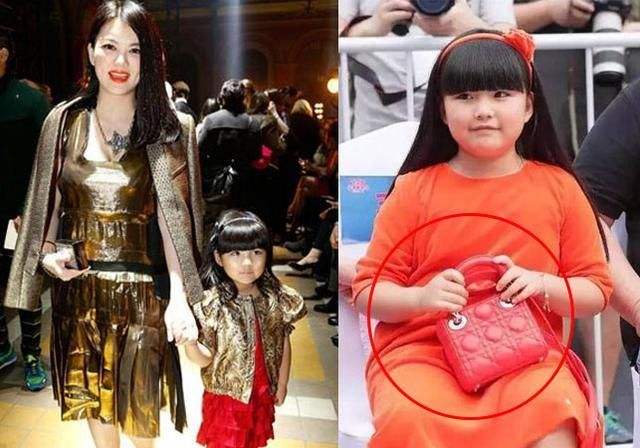 李湘|46岁李湘带13岁女儿逛街，买40000元名牌包，直接拿下不议价