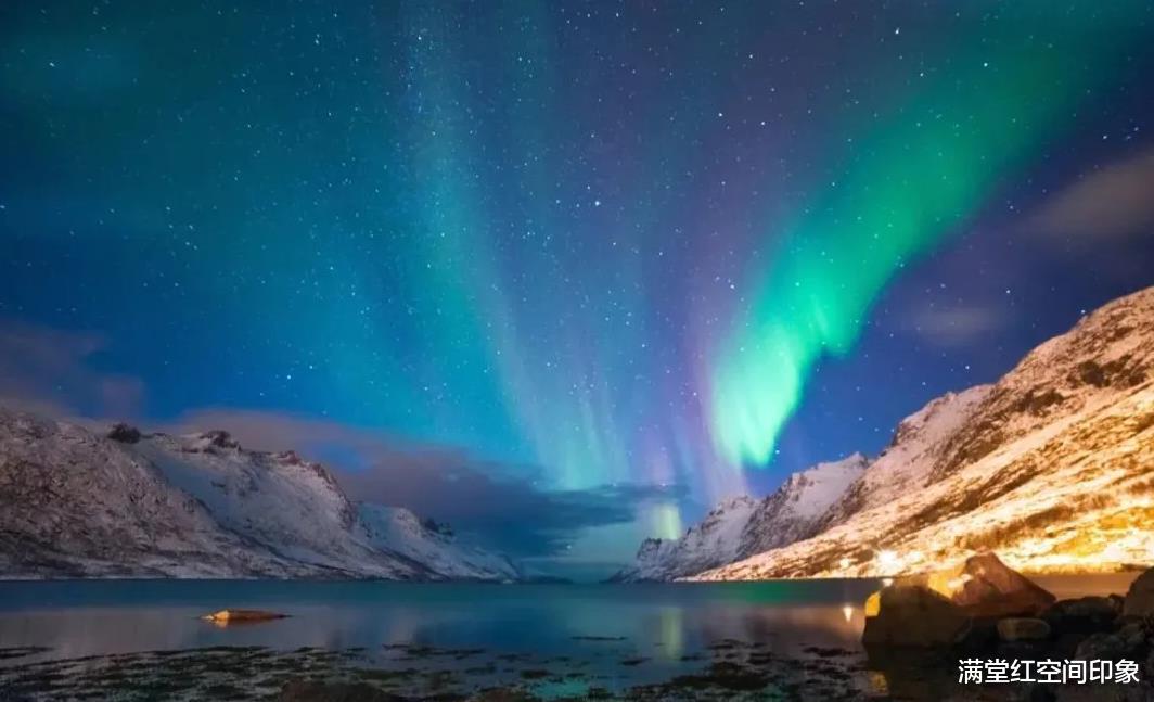 只需这样一款灯，就能帮我们放松身心，舒缓心情