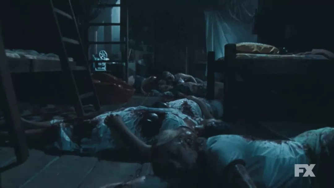 叮当|恐怖神剧回归，一集就  高潮