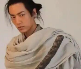 陈星旭|“不好看，却被粉丝尬吹”的24位古装男星，能忍到最后，算我输！