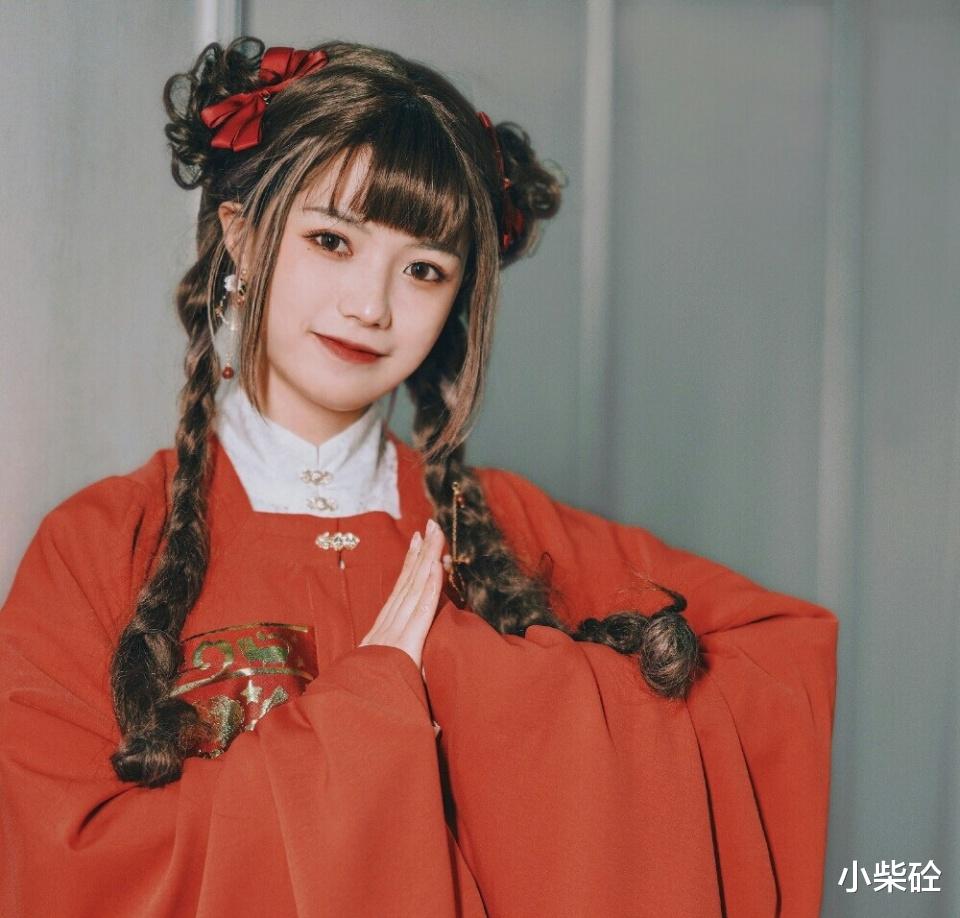 網紅“黨妹”穿洛麗塔在旅順博物館跳日本舞，應該被封殺-圖5