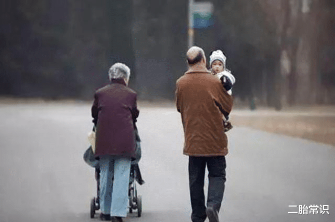 科比·布莱恩特|曝!科比妻子已有身孕,网友纷纷留言希望生男孩,实则是掩饰偏心
