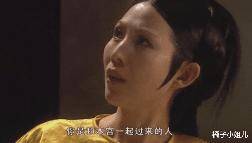 甄嬛传|甄嬛传：难怪宜修一生无子，你看剪秋头发里藏了啥？忠心只是说说