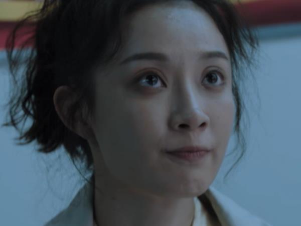 范伟|《对手》孙佳雨很眼熟？原来是《安家》里的她，素颜差点没认出来