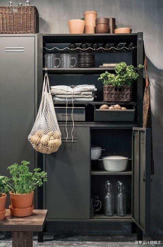 深零设计师姚工|全屋不打一个柜子,用铁储物柜代替,上漆后再利用,至少省好几万
