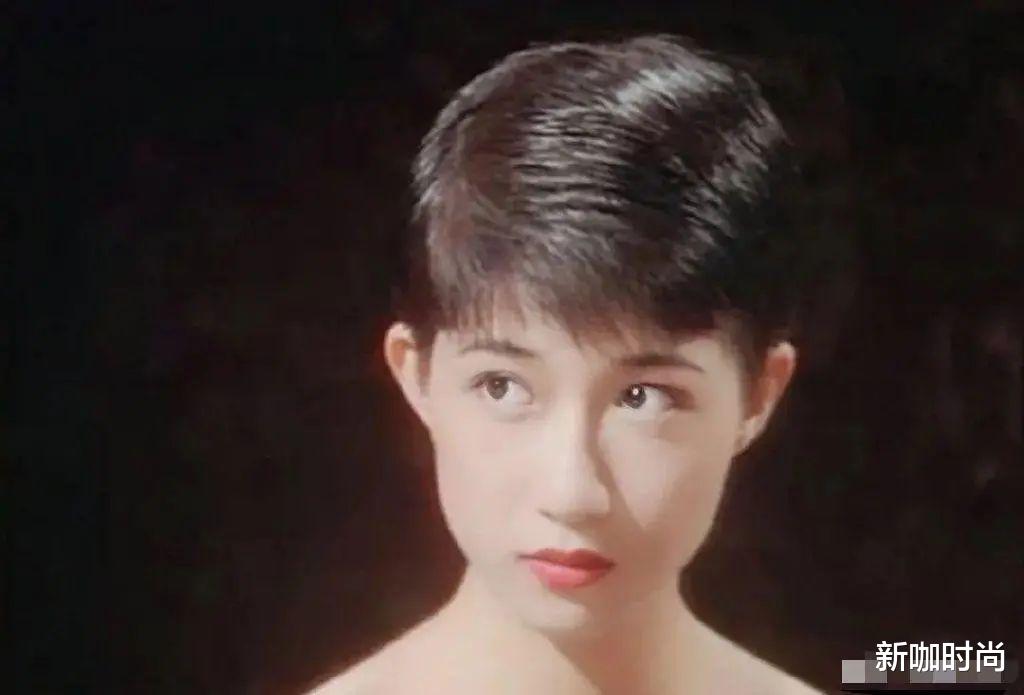 短发发型|18岁的吴绮莉太美！五官精致“水光肌”衬气质，连男士头都能驾驭