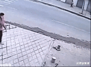 房价|普通人为什么要花那么多积蓄，买一个七十年产权的房子？