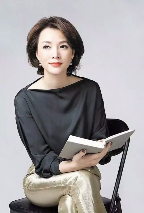 闲鱼有话说|衣品差的女人穿衣服都繁琐,这3个雷区很容易踩,你中招了几个?
