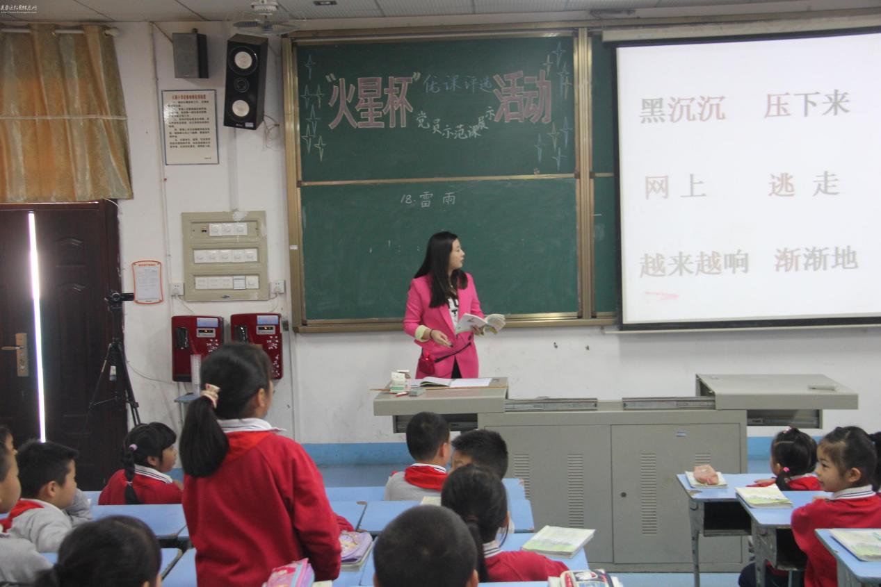 甲状腺结节|31岁女子，患上甲状腺结节，内科大夫：这3种食物堪比“增结器”