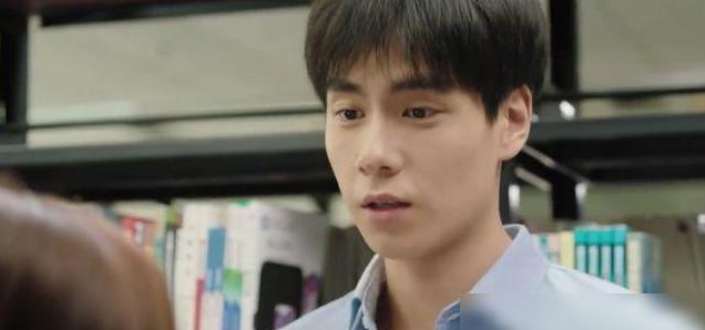 胡一天|胡一天新剧再现最萌身高差，粉丝们太期待他的第二部男主甜剧了