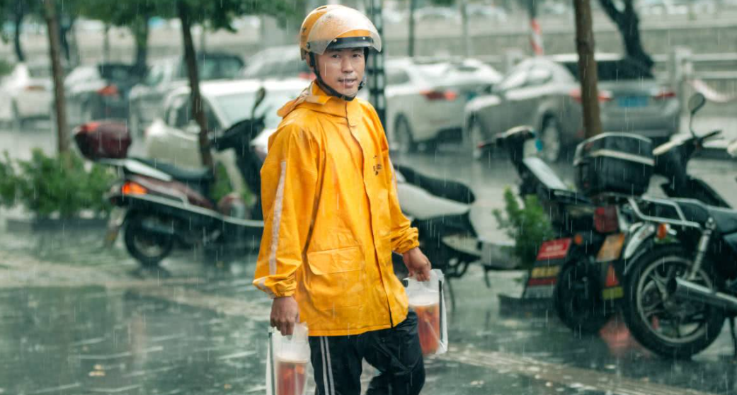 肩周炎|身上这2处“疼痛”,别再误以为是肩周炎了,或是癌细胞“苏醒”的预兆