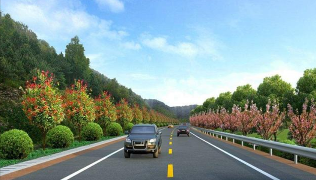 家中大小宝|云南玉溪新建高速公路，全长69.956千米，设计速度每小时100千米