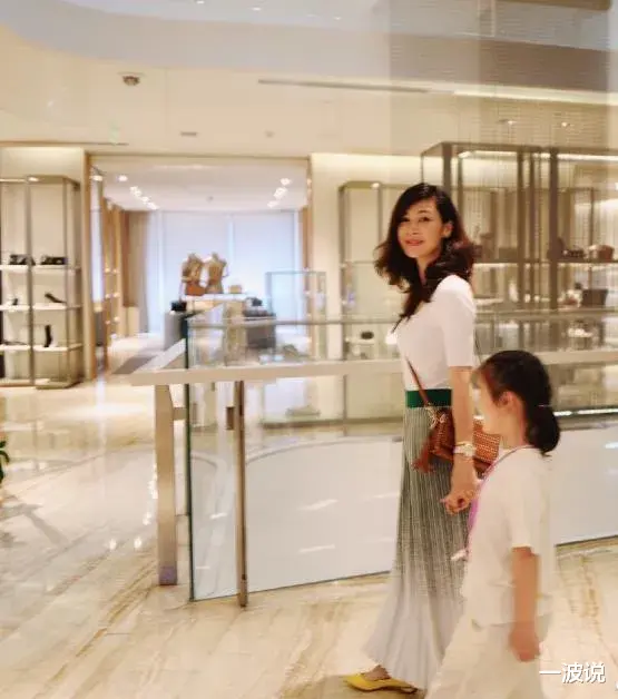 童蕾|娶《亮剑》女主角童蕾的温州富豪栽了，获刑三年，缓刑五年