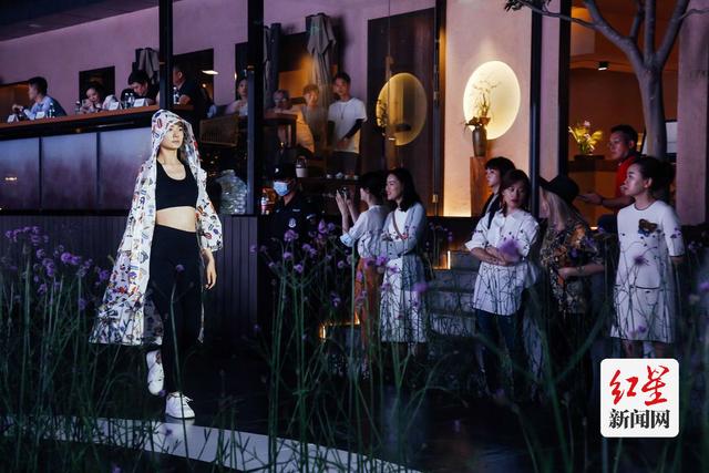 爱看头条 文脉传承+全新场景+产业路演 1.314爱情专线520以爱之名再次C位亮相