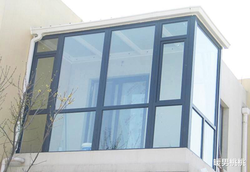 暖男桃桃 福州某浦苑交房后的封包阳台，垃圾清运问题再次引业主投诉！