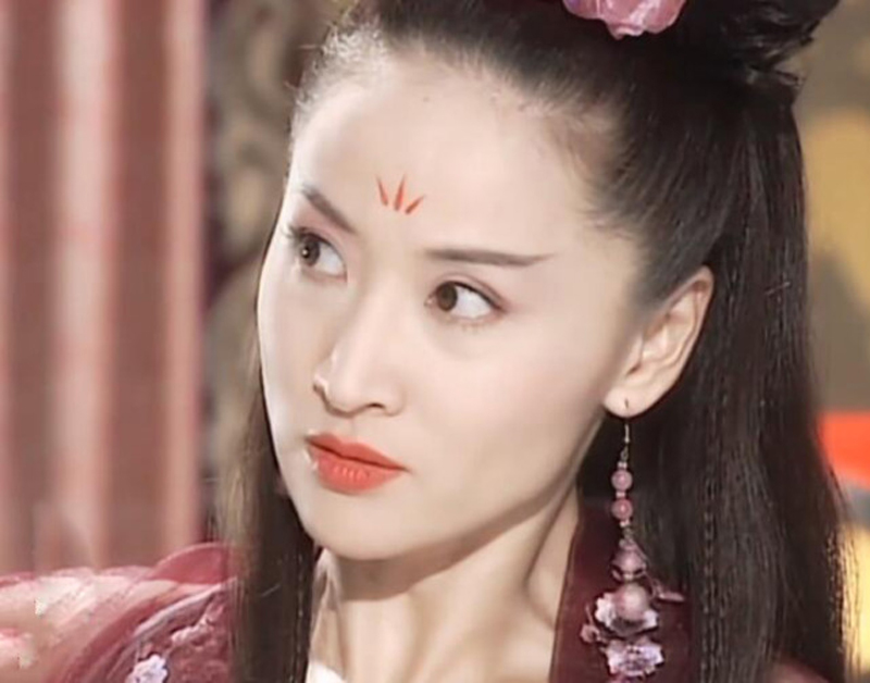 哈尔滨|哈尔滨盛产美人，10位冰城女星，个个盘正条顺，甩网红脸几条街