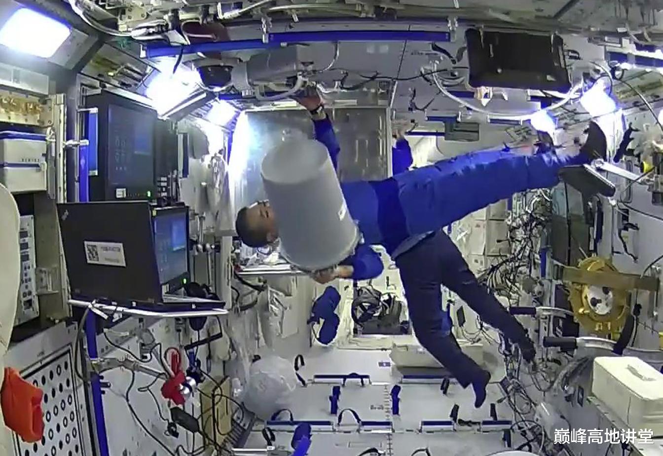 天宫空间站|天宫空间站尿液自产自销，全球有两家能做，每年可少发一艘天舟