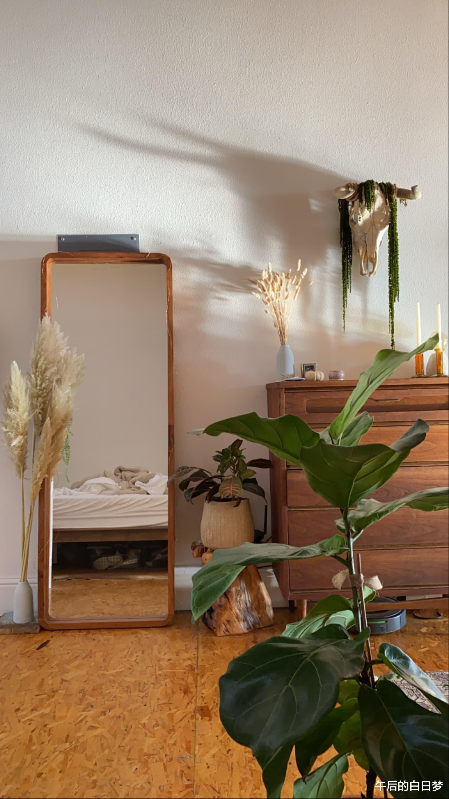 |艺术阁楼公寓,72㎡的惬意生活空间,去风格化的优雅装饰设计