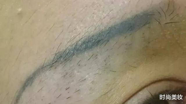 纹眉|女人纹眉的四个缺点，不仅是褪色，了解后再决定是否纹眉也不迟！