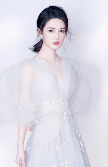 |九零后四小花洗牌