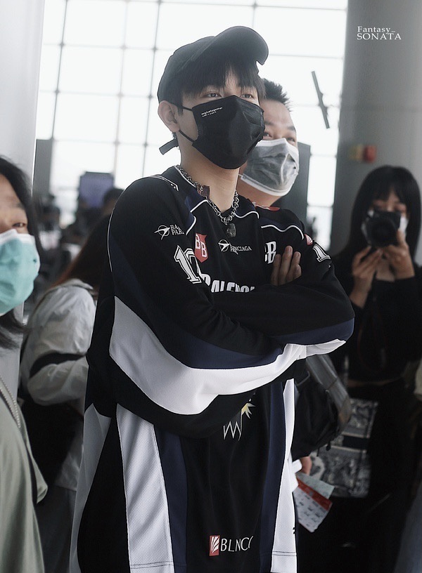 陈飞宇|陈飞宇235斤旧照曝出，瘦身20斤后前后差别反差巨大