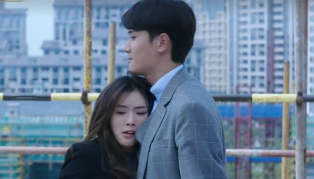 柯滢|《阳光之下》10大名场面：眼泪，强吻，观烟花，最甜戏码被删