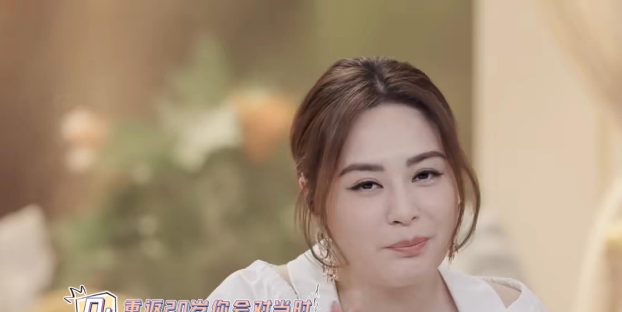 阿娇|阿娇离婚1年上恋爱综艺，发福胖到没脖子，称重回20岁会好好做人