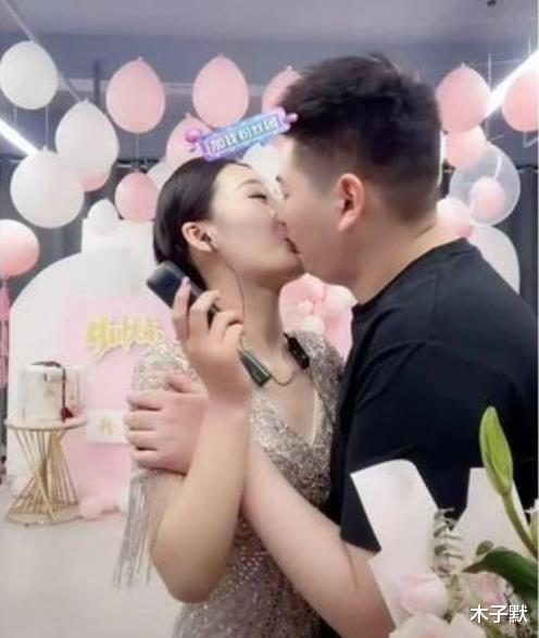 木子默 陈亚男怀孕3个月，朱小伟不知情，大衣哥不原谅，这家人戏真多！