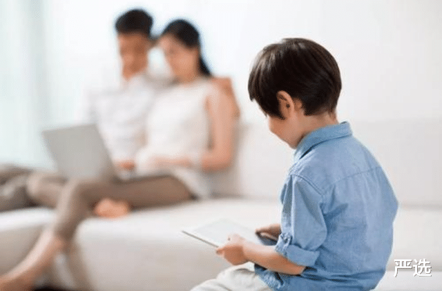 严选|薇娅卖出10W台的AR地球仪，让孩子彻底放下手机，家长的得力助手