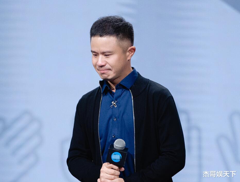 李成儒|《导演请指教》有人倚老卖老，有人投机取巧，只有1人全程尴尬