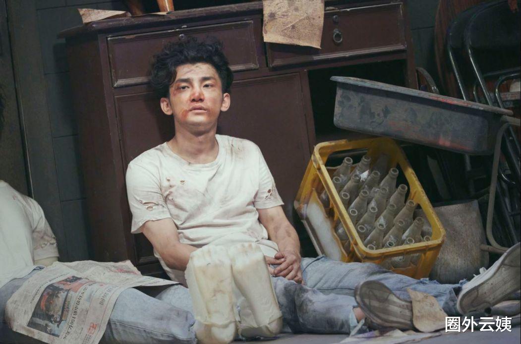 蒋龙|演过人气角色，也拍过2.2分烂片，出道17年的蒋龙怎么才出头？