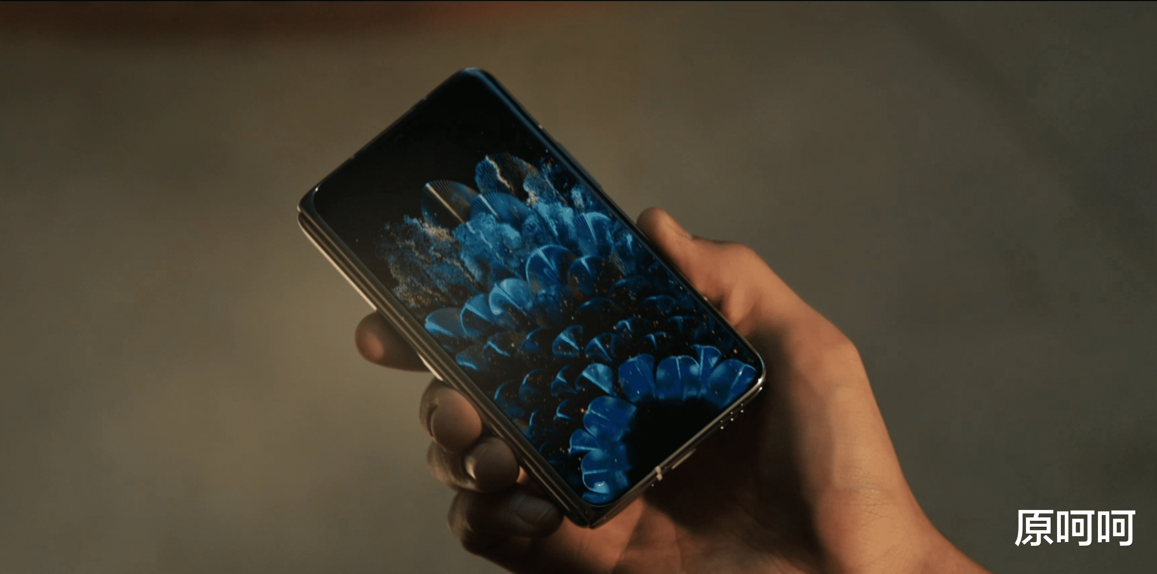 三星|OPPO Find N折叠手机首发！第一款“惊艳”折叠手机，完败三星