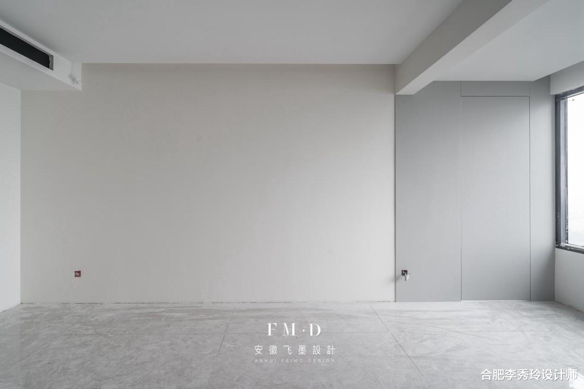阳台|7米多长的大阳台户型，装隐形门藏一半留一半，洗、晒、住3不耽误