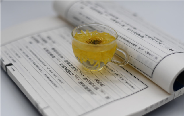 肝脏|九个信号提醒你，需要养肝了，忽视的人，肝脏或已“烂如渔网”