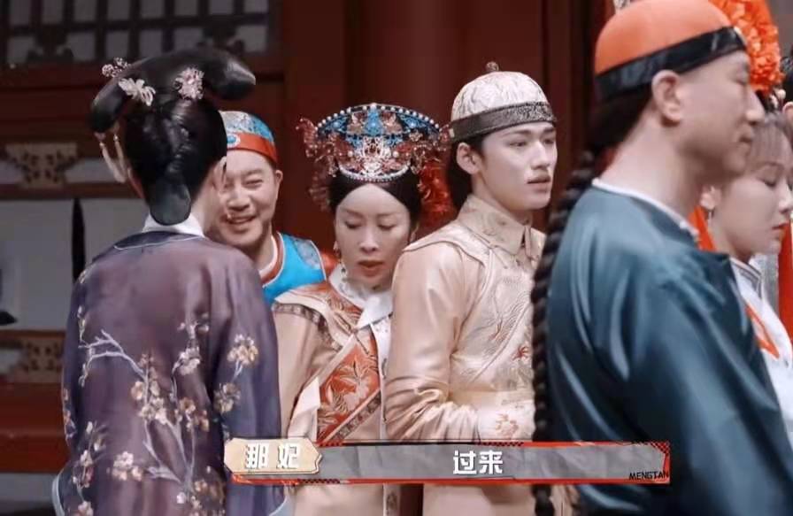 杨紫|杨紫那英回应不和背后，杨紫的大气让多少高高在上的大明星汗颜？