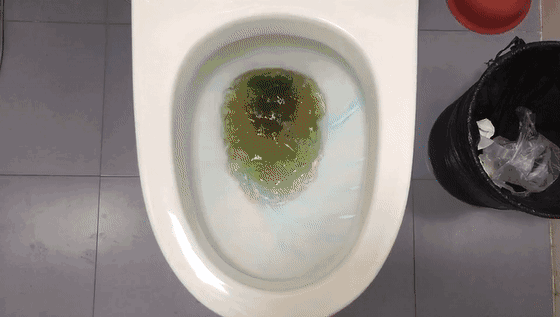 按摩|卫生间这5个地方不要空着，花点心思设计下，可以腾出很多空间！