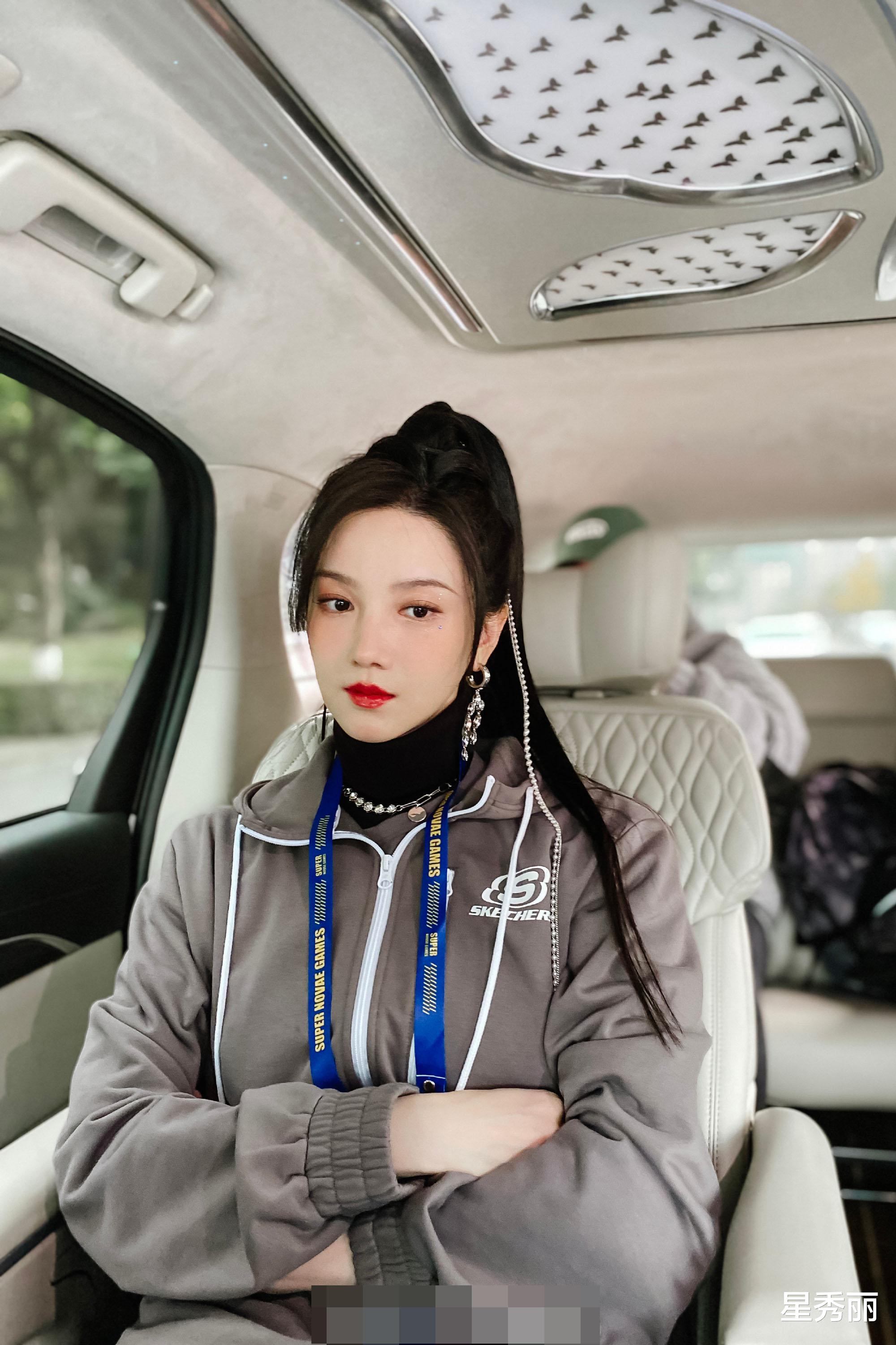 陈小纭|陈小纭怎么好像又变了？今年参加射箭已经不是当年的白雪公主了