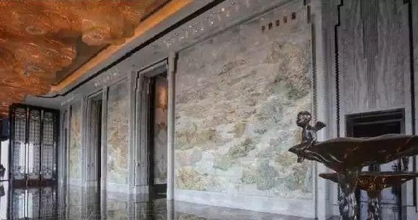 翡翠|万达集团董事长王健林来四会考察翡翠市场，看来翡翠又要涨一波了，要入手的尽早了